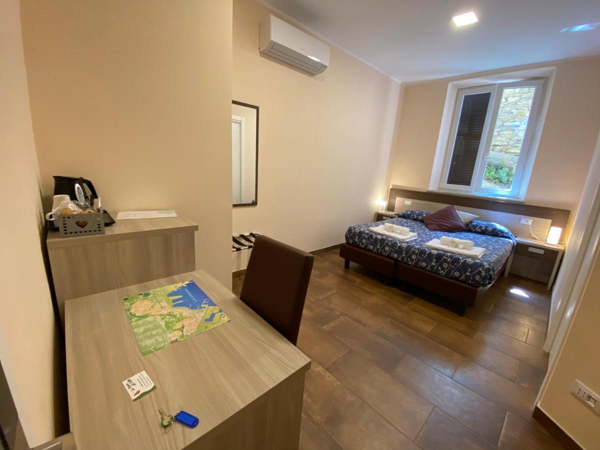 Good Night Moon Hotel La Spezia Luaran gambar