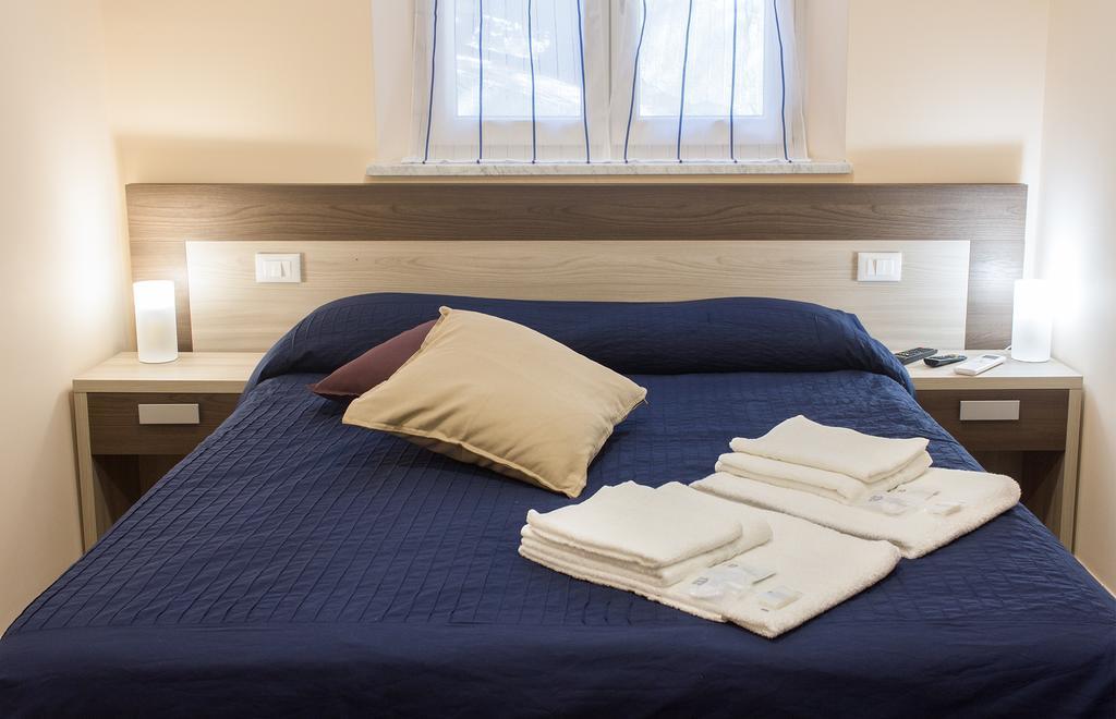 Good Night Moon Hotel La Spezia Luaran gambar